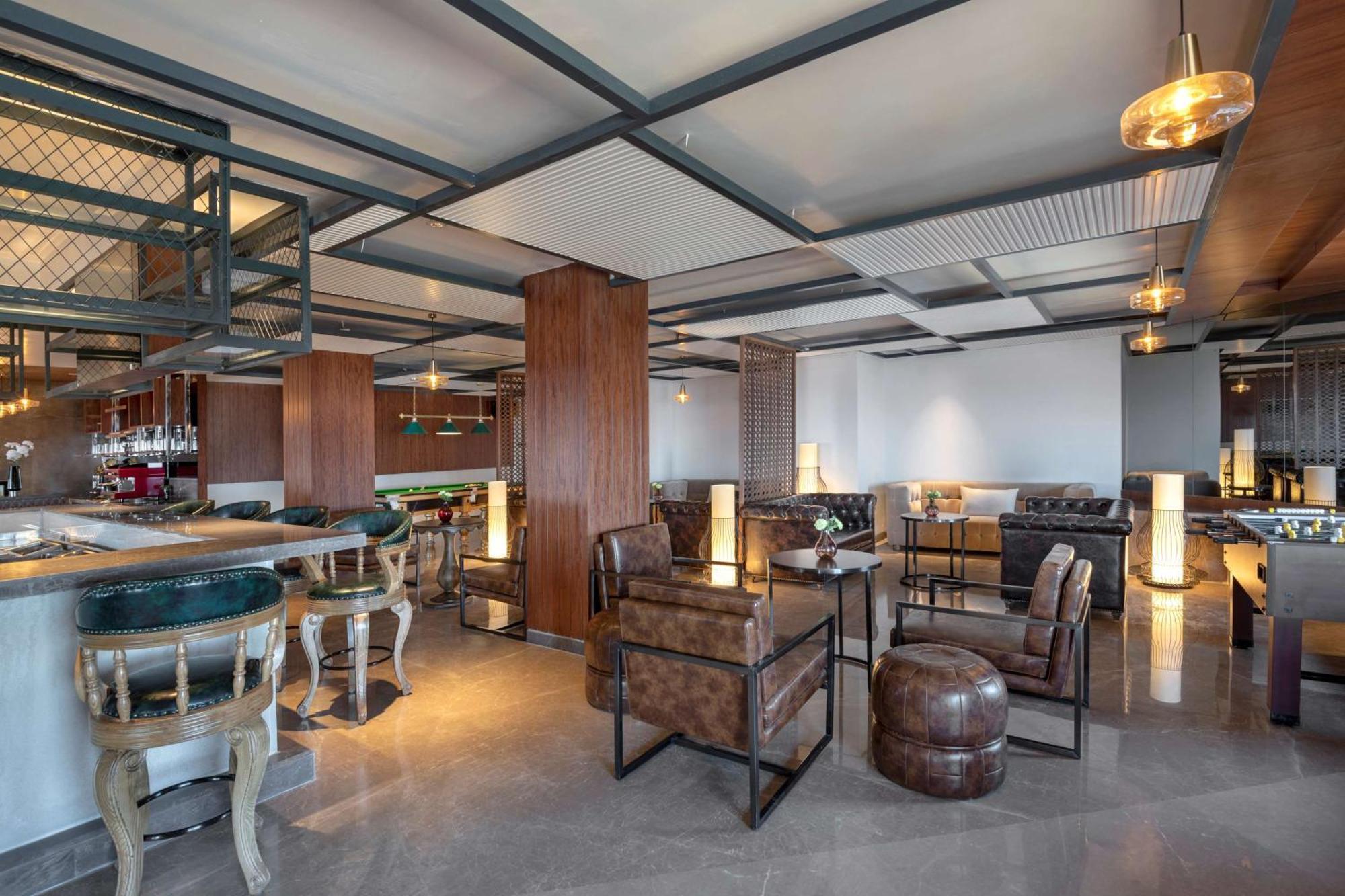 Radisson Kufri Hotel ชิมลา ภายนอก รูปภาพ